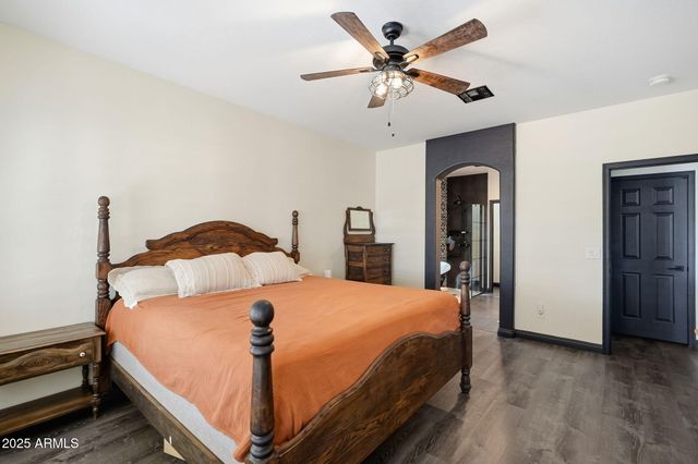 19623 W MEADOWBROOK Avenue, Litchfield Park, AZ 85340