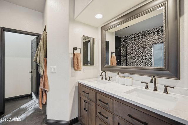 19623 W MEADOWBROOK Avenue, Litchfield Park, AZ 85340