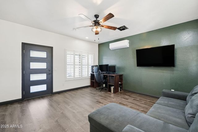 19623 W MEADOWBROOK Avenue, Litchfield Park, AZ 85340