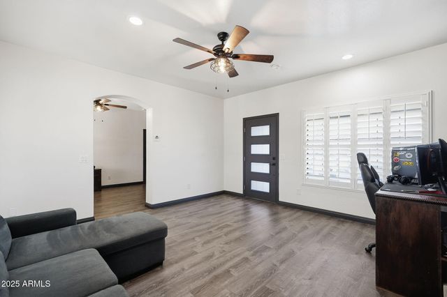 19623 W MEADOWBROOK Avenue, Litchfield Park, AZ 85340