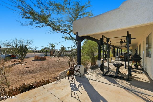 19623 W MEADOWBROOK Avenue, Litchfield Park, AZ 85340