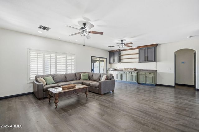 19623 W MEADOWBROOK Avenue, Litchfield Park, AZ 85340