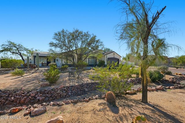 19623 W MEADOWBROOK Avenue, Litchfield Park, AZ 85340