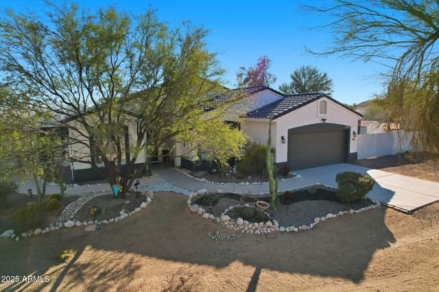 19623 W MEADOWBROOK Avenue, Litchfield Park, AZ 85340