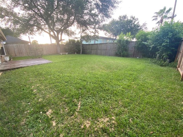 3003 Briar Drive, Pasadena, TX 77503