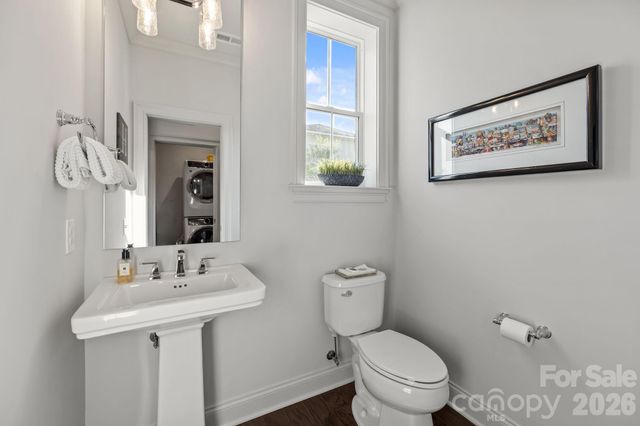 1241 Cotswold Place, Charlotte, NC 28211