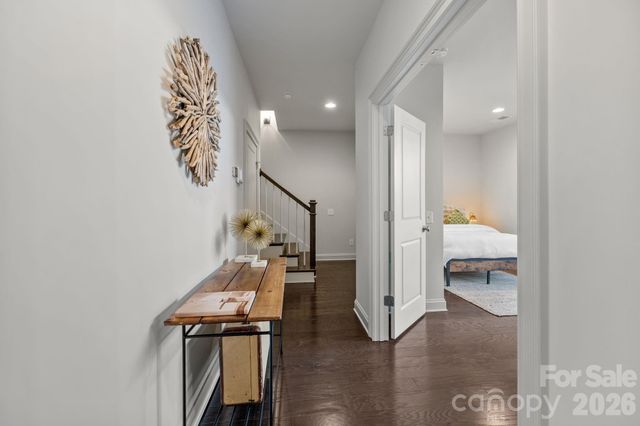 1241 Cotswold Place, Charlotte, NC 28211