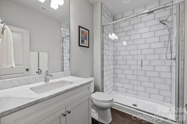 1241 Cotswold Place, Charlotte, NC 28211