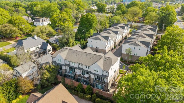 1241 Cotswold Place, Charlotte, NC 28211