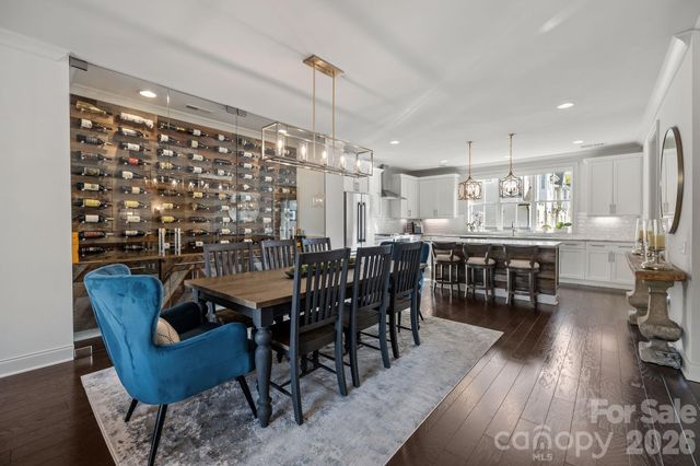 1241 Cotswold Place, Charlotte, NC 28211