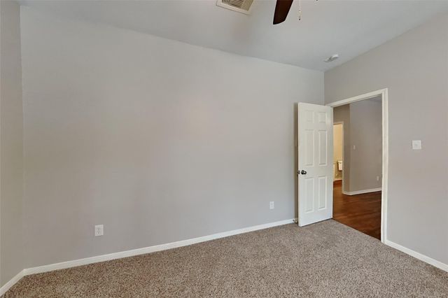 738 Levi Bend, Magnolia, TX 77354