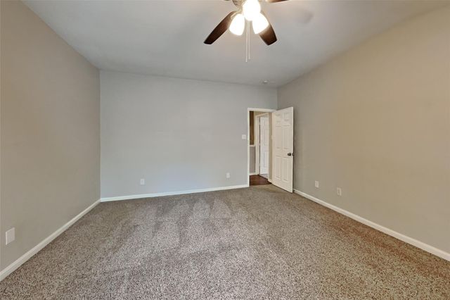 738 Levi Bend, Magnolia, TX 77354