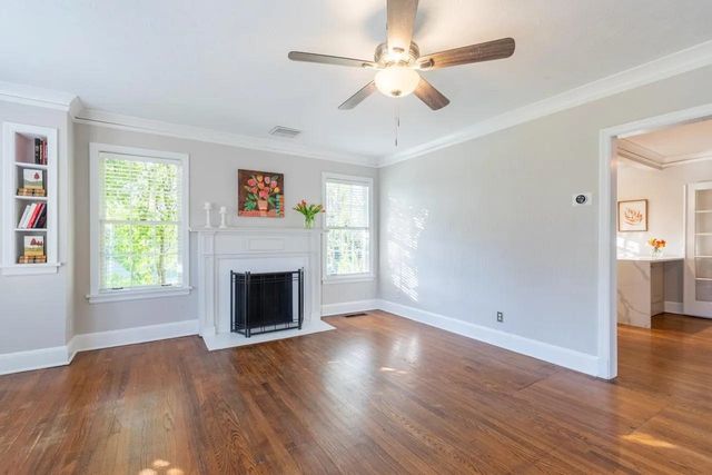 380 HOLMES CIR, Memphis, TN 38111