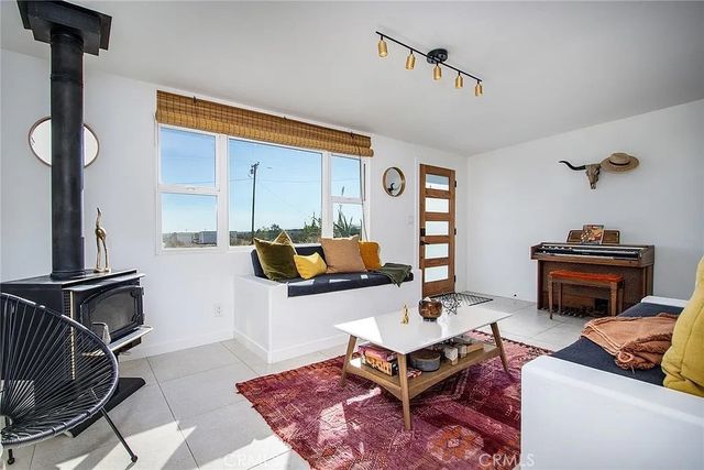 1856 Cambria, Landers, CA 92285