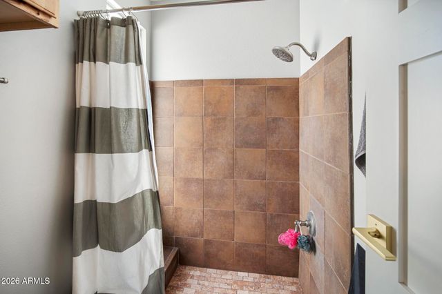 4916 E SURREY Avenue, Scottsdale, AZ 85254