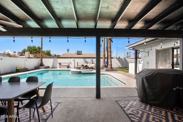 4916 E SURREY Avenue, Scottsdale, AZ 85254