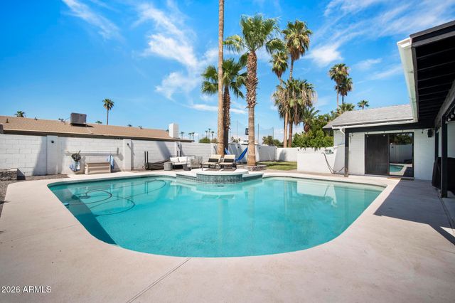 4916 E SURREY Avenue, Scottsdale, AZ 85254