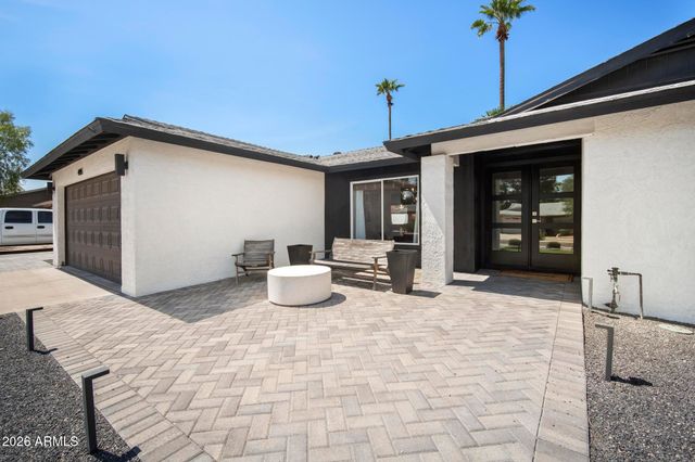 4916 E SURREY Avenue, Scottsdale, AZ 85254