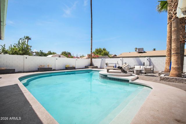 4916 E SURREY Avenue, Scottsdale, AZ 85254