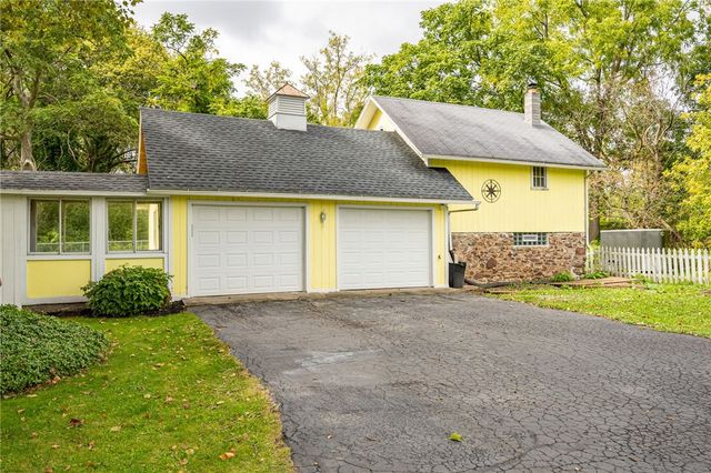 4774 Lyell Road, Ogden, NY 14559