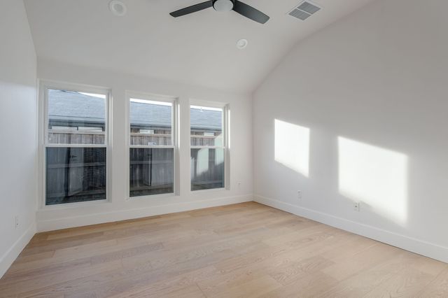 6423 Wrenwood Drive, Dallas, TX 75252