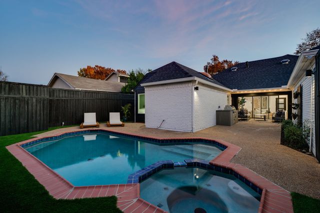 6423 Wrenwood Drive, Dallas, TX 75252