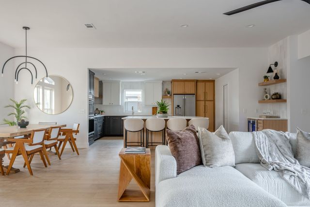 6423 Wrenwood Drive, Dallas, TX 75252