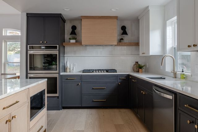 6423 Wrenwood Drive, Dallas, TX 75252