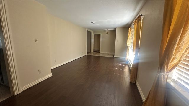 2526 Nottingham Place, Grand Prairie, TX 75050