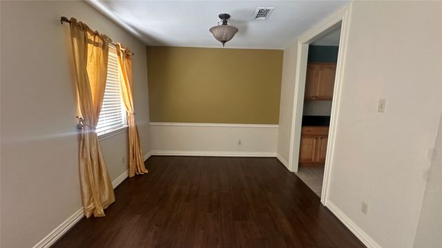 2526 Nottingham Place, Grand Prairie, TX 75050