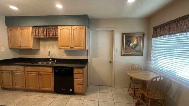 2526 Nottingham Place, Grand Prairie, TX 75050