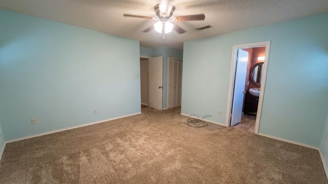 2526 Nottingham Place, Grand Prairie, TX 75050