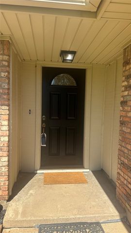 2526 Nottingham Place, Grand Prairie, TX 75050