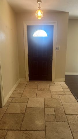 2526 Nottingham Place, Grand Prairie, TX 75050