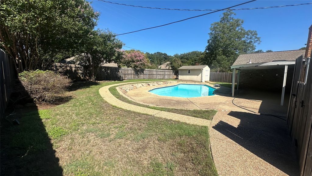 2526 Nottingham Place, Grand Prairie, TX 75050 — photo 3