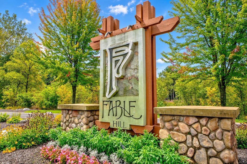 4453 Fable Hill Parkway N, Hugo, MN 55038 — photo 3