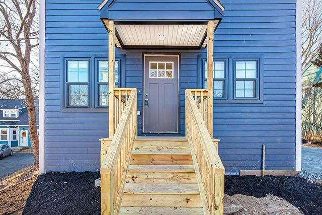 48 Caldwell Road 48, Waltham, MA 02453