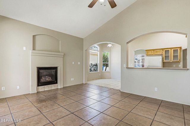 1445 PASEO DE FLOR Street, El Paso, TX 79928