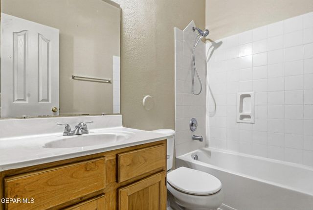1445 PASEO DE FLOR Street, El Paso, TX 79928