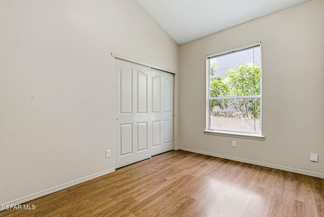 1445 PASEO DE FLOR Street, El Paso, TX 79928