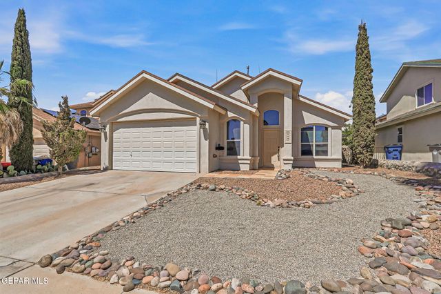1445 PASEO DE FLOR Street, El Paso, TX 79928