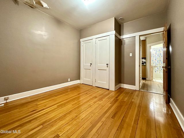 36 Garfield Avenue, Schenectady, NY 12304