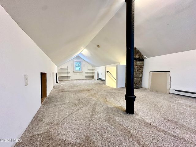 36 Garfield Avenue, Schenectady, NY 12304