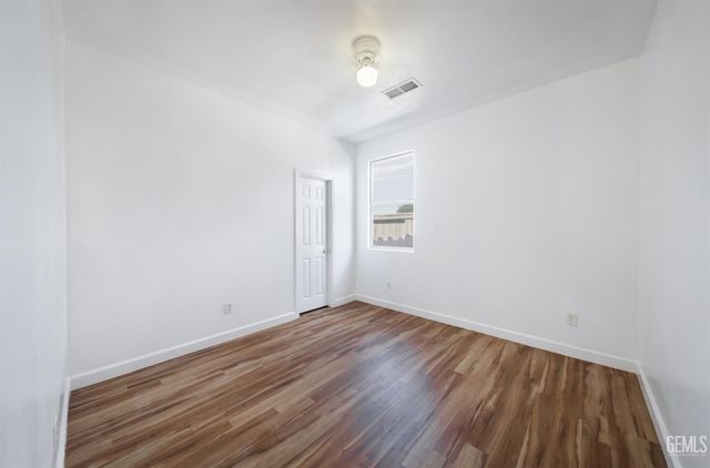 13504 Carpaccio Lane, Bakersfield, CA 93306