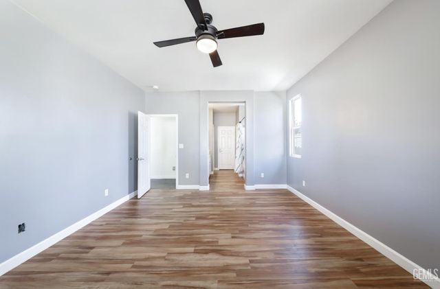 13504 Carpaccio Lane, Bakersfield, CA 93306