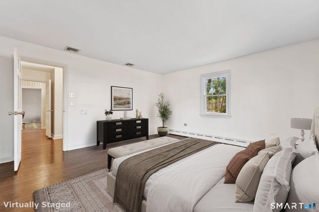 26 Holly Lane, Darien, CT 06820