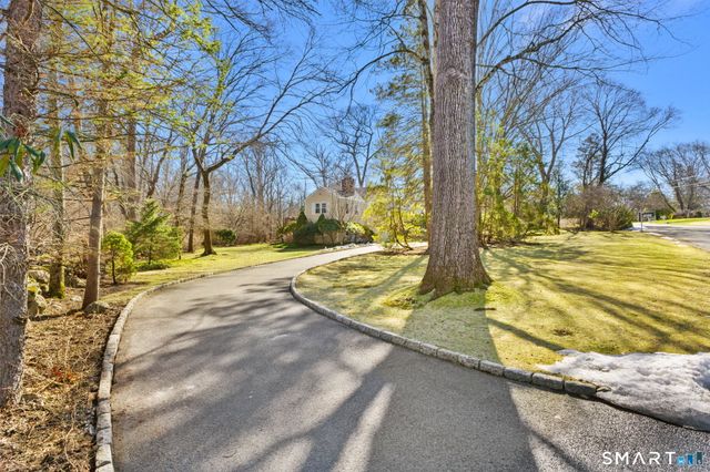 26 Holly Lane, Darien, CT 06820