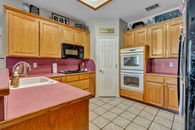 1411 Honeysuckle Ridge Court, Midlothian, TX 76065