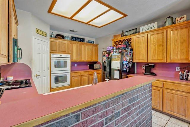 1411 Honeysuckle Ridge Court, Midlothian, TX 76065