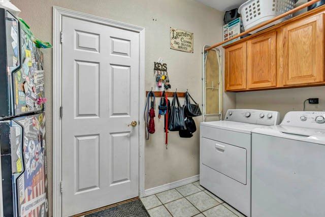 1411 Honeysuckle Ridge Court, Midlothian, TX 76065